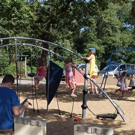 Vacancesocamping Les Charmilles Campsite 4*