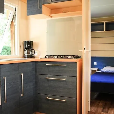 Vacancesocamping Les Charmilles 4* Saint-Laurent-de-la-Pree