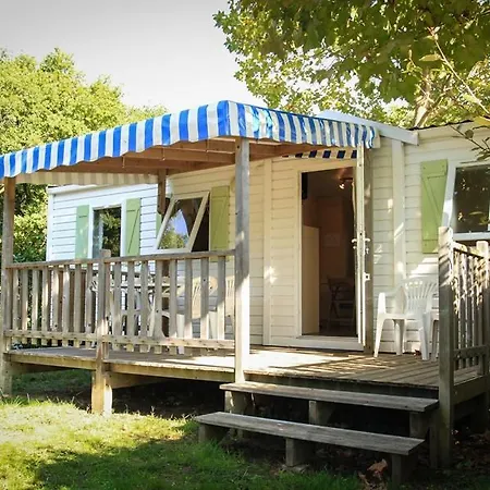 Campsite Vacancesocamping Les Charmilles 4*
